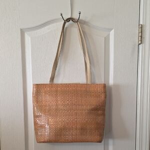 FOSSIL ELEGANT WOVEN TOTE BAG